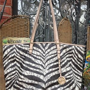 Michael Kors Medium Jet Set Travel Tote Black & White Zebra-Print Tote